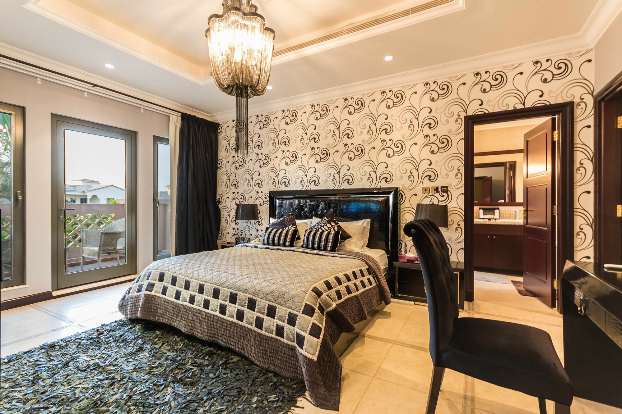 Yanjoon Holiday Homes - Palm Jumeirah Frond A Villas 두바이 외부 사진